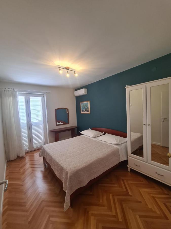 Apartment Nena & Petar Makarska Exteriör bild