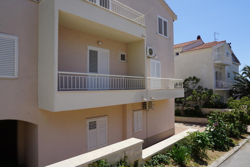 Apartment Nena & Petar Makarska Exteriör bild