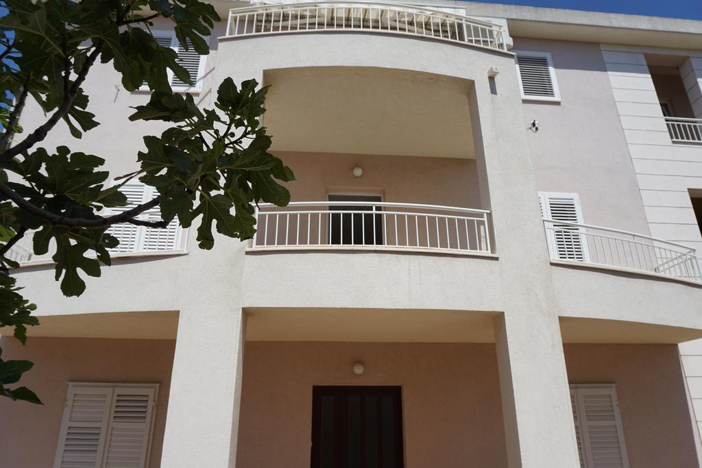 Apartment Nena & Petar Makarska Exteriör bild