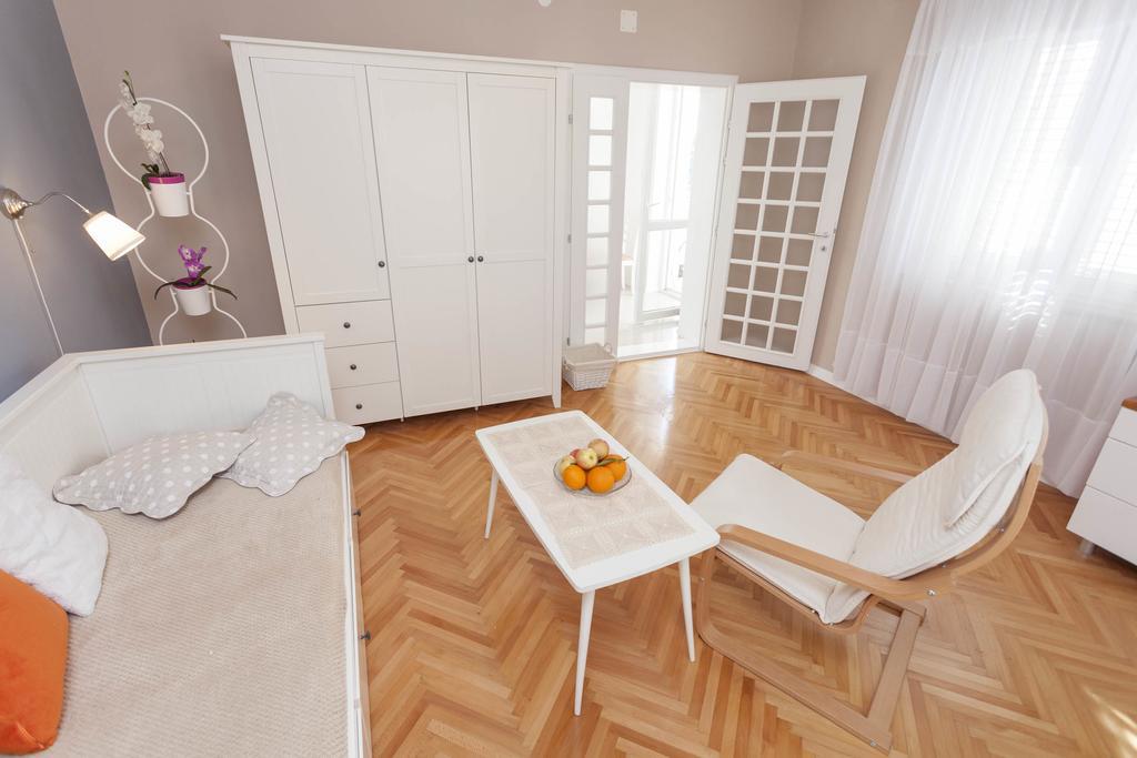 Apartment Nena & Petar Makarska Exteriör bild